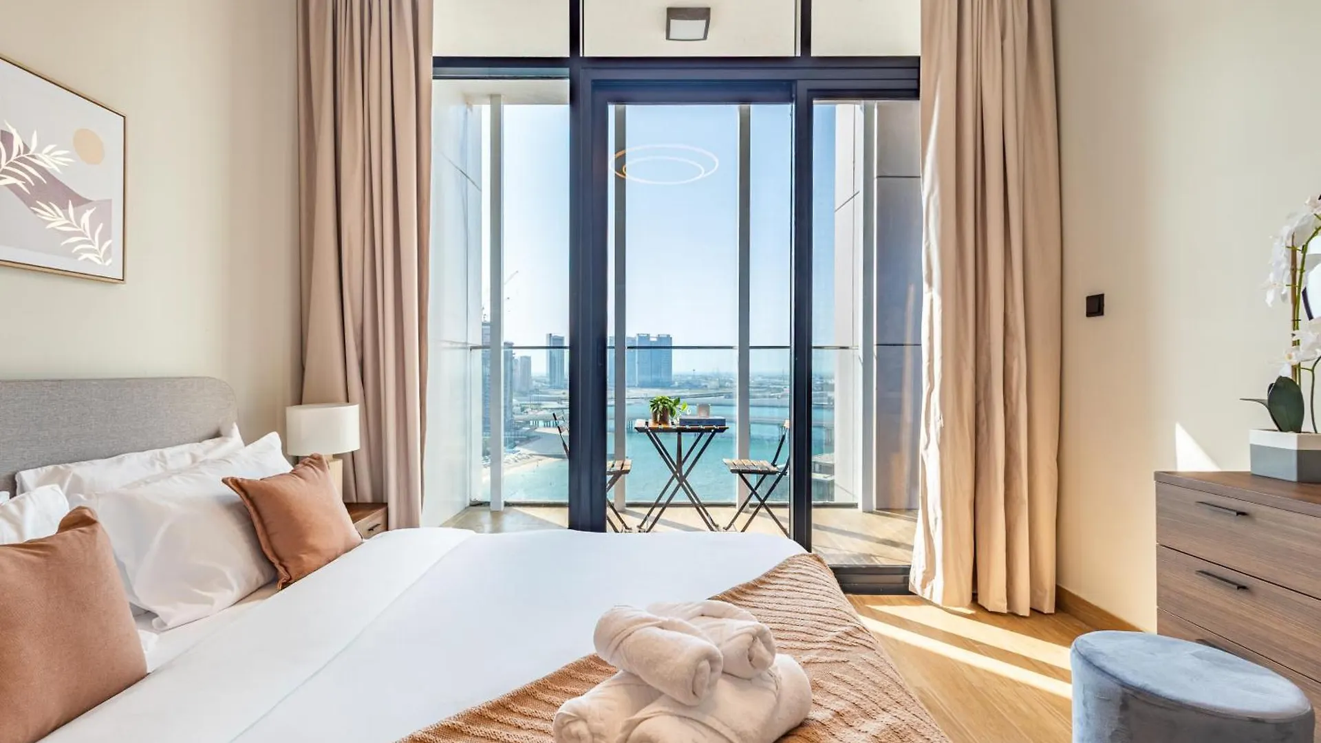 Full Cleveland & Canal View - Perfect Corporate Stay - 5 Min Walk From Adgm And Galleria - Big Balcony - Upgraded Abú Dhabí 0*,  Spojené arabské emiráty