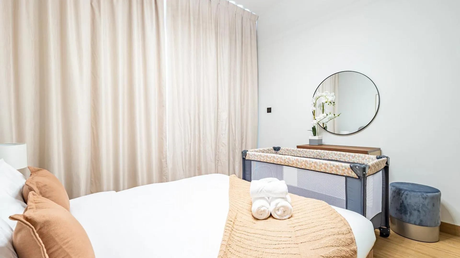 Apartmán Full Cleveland & Canal View - Perfect Corporate Stay - 5 Min Walk From Adgm And Galleria - Big Balcony - Upgraded Abú Dhabí