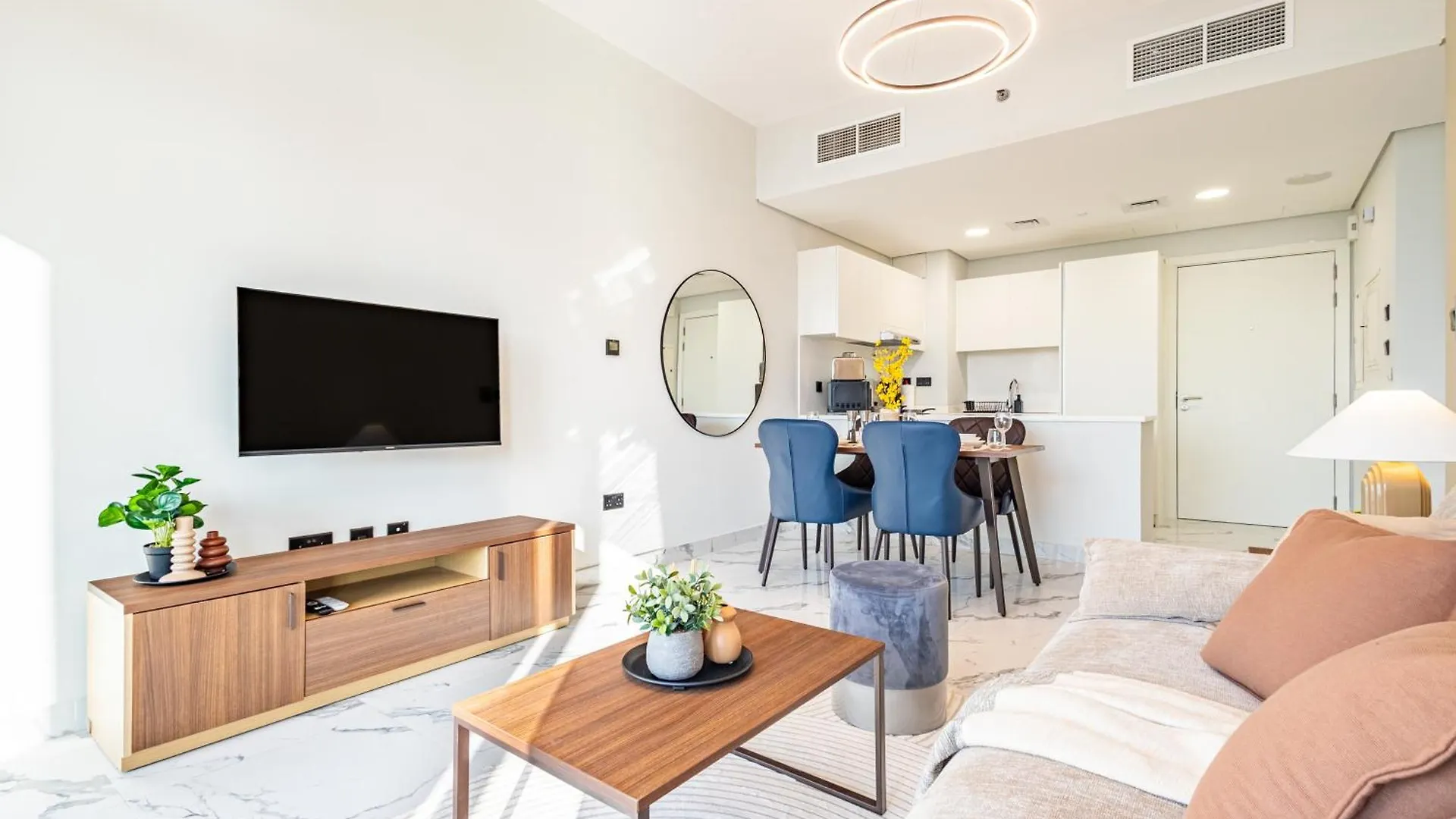 Full Cleveland & Canal View - Perfect Corporate Stay - 5 Min Walk From Adgm And Galleria - Big Balcony - Upgraded Abú Dhabí Apartmán