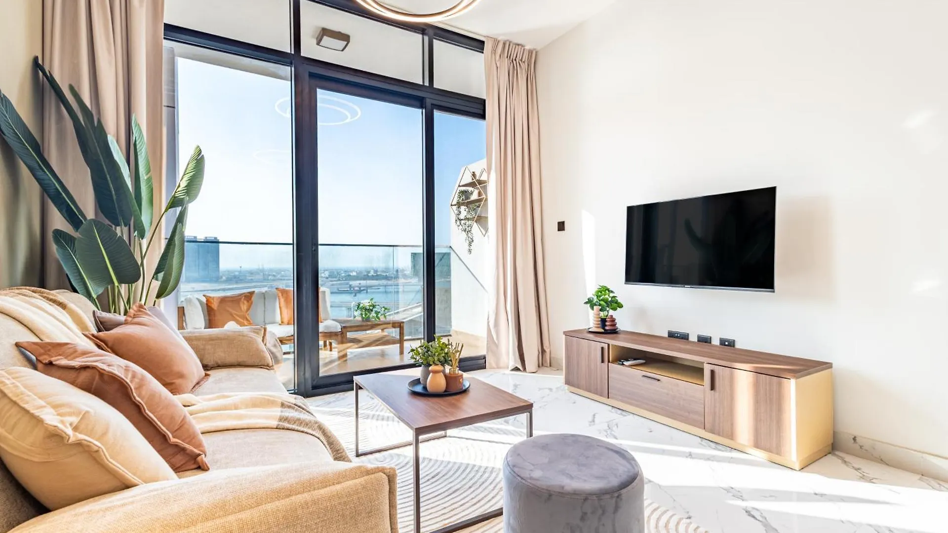 Full Cleveland & Canal View - Perfect Corporate Stay - 5 Min Walk From Adgm And Galleria - Big Balcony - Upgraded Abu Dhabi Lejlighed