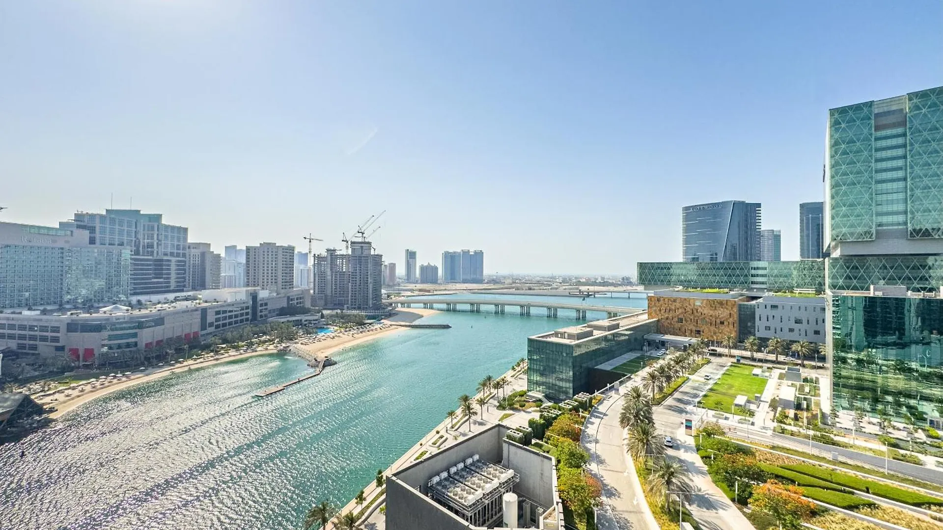 Full Cleveland & Canal View - Perfect Corporate Stay - 5 Min Walk From Adgm And Galleria - Big Balcony - Upgraded Abu Dhabi 0*,  Forenede Arabiske Emirater